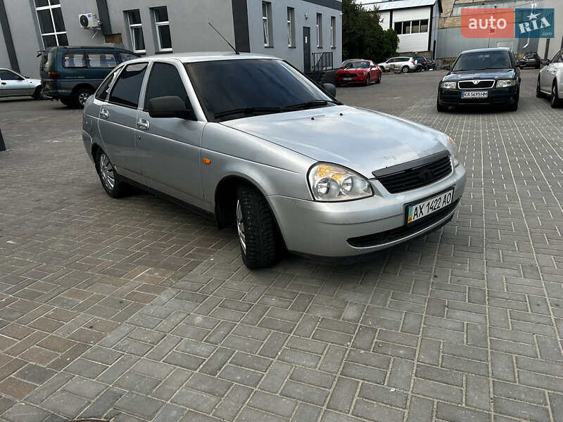 Хетчбек ВАЗ / Lada 2172 Priora 2012 в Києві