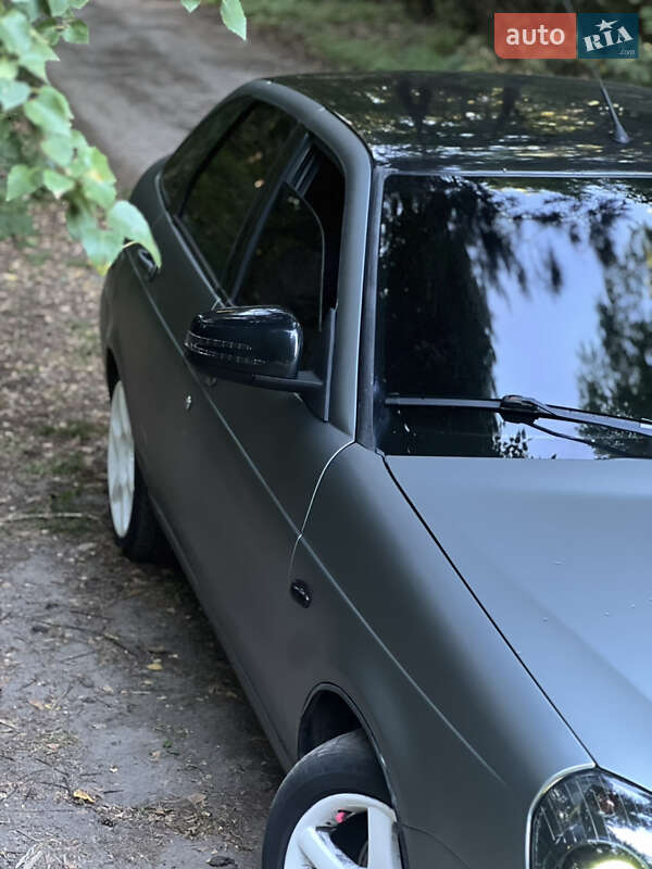 Хетчбек ВАЗ / Lada 2172 Priora 2011 в Прилуках