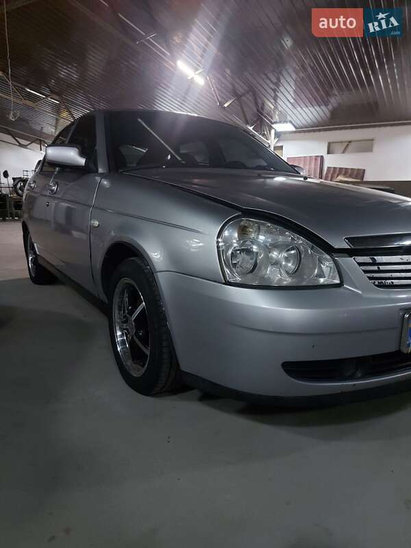 Хэтчбек ВАЗ / Lada 2172 Priora 2008 в Кропивницком