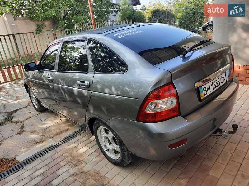 Хэтчбек ВАЗ / Lada 2172 Priora 2008 в Одессе