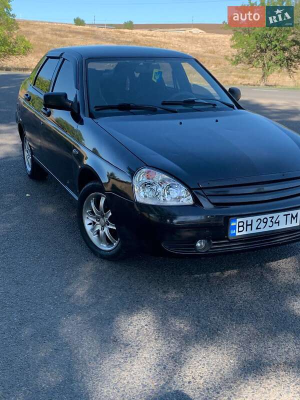 Хэтчбек ВАЗ / Lada 2172 Priora 2009 в Захарьевке
