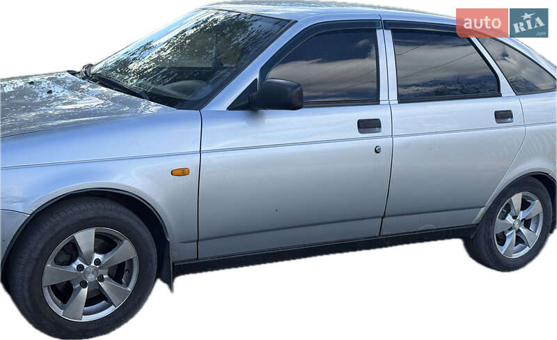 Хэтчбек ВАЗ / Lada 2172 Priora 2008 в Харькове