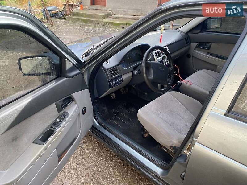 Хетчбек ВАЗ / Lada 2172 Priora 2008 в Чорткові