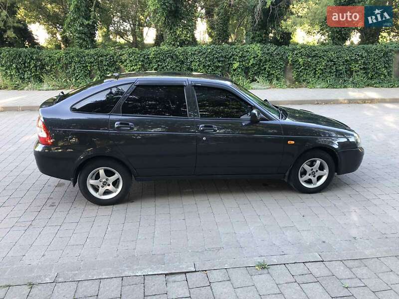 Хэтчбек ВАЗ / Lada 2172 Priora 2008 в Житомире фото 6 Хэтчбек ВАЗ / Lada 2172 Priora 2008 в Житомире