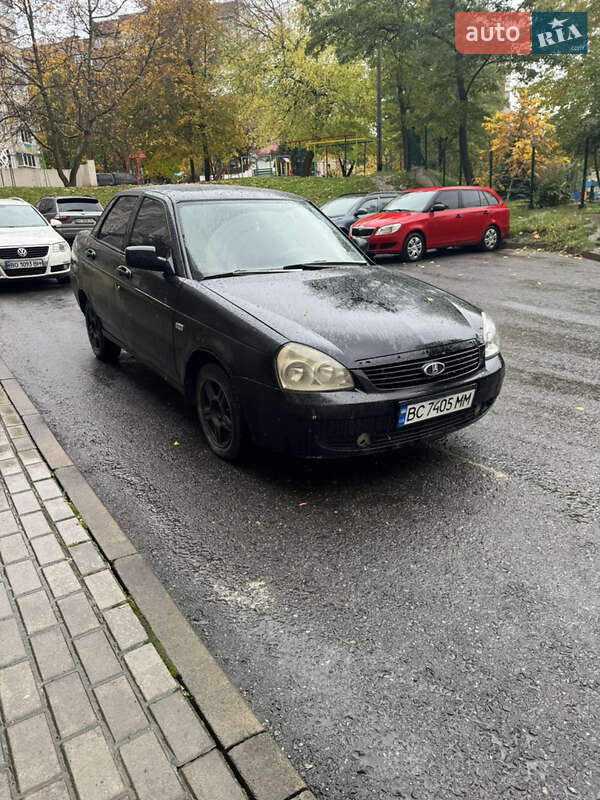 Хетчбек ВАЗ / Lada 2172 Priora 2008 в Тернополі фото 3 Хетчбек ВАЗ / Lada 2172 Priora 2008 в Тернополі