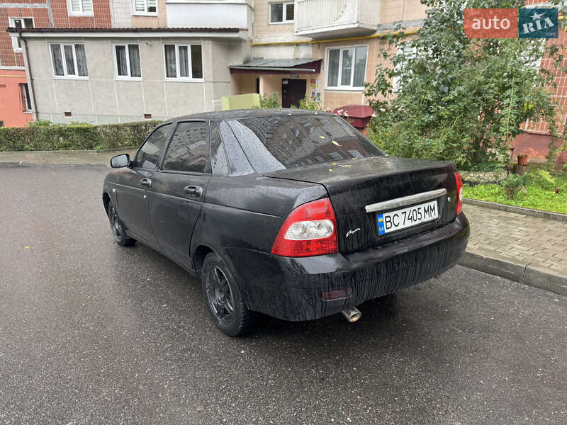 Хетчбек ВАЗ / Lada 2172 Priora 2008 в Тернополі фото 10 Хетчбек ВАЗ / Lada 2172 Priora 2008 в Тернополі