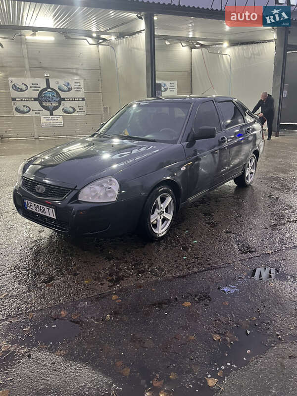 Хетчбек ВАЗ / Lada 2172 Priora 2008 в Києві фото 8 Хетчбек ВАЗ / Lada 2172 Priora 2008 в Києві