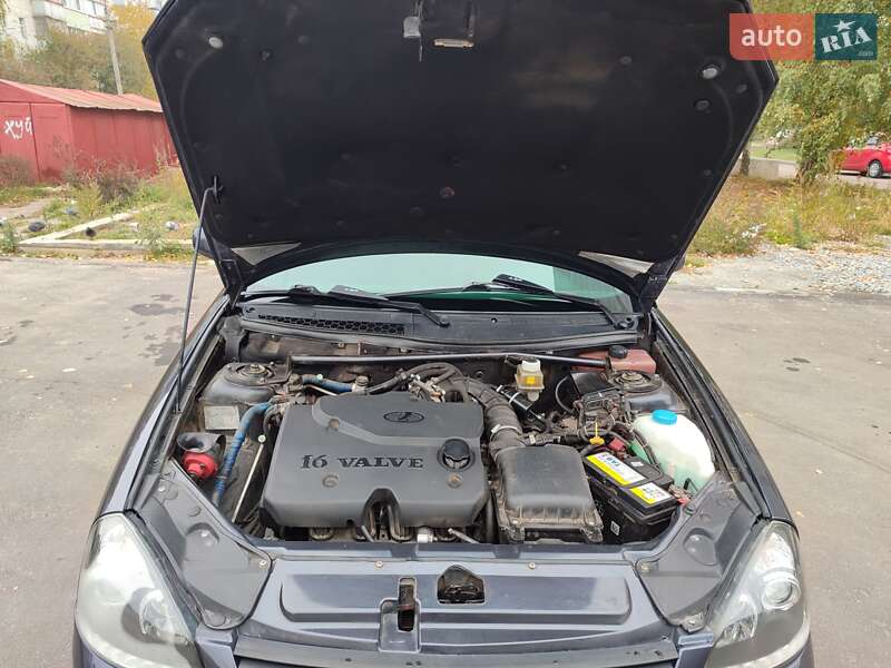 Хэтчбек ВАЗ / Lada 2172 Priora 2008 в Житомире фото 23 Хэтчбек ВАЗ / Lada 2172 Priora 2008 в Житомире