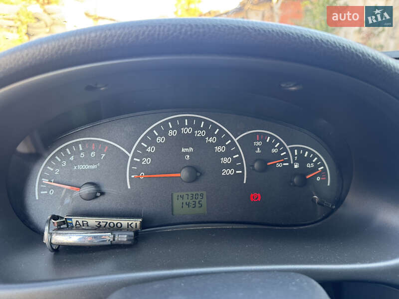 Хетчбек ВАЗ / Lada 2172 Priora 2008 в Вінниці фото 11 Хетчбек ВАЗ / Lada 2172 Priora 2008 в Вінниці