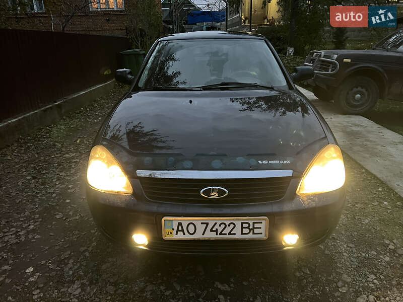 Хетчбек ВАЗ / Lada 2172 Priora 2008 в Біловарці