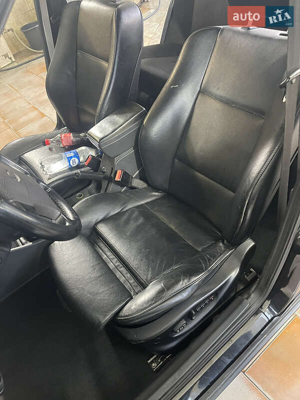 Хэтчбек ВАЗ / Lada 2172 Priora 2011 в Харькове