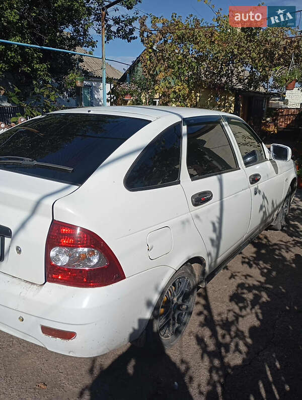 Хетчбек ВАЗ / Lada 2172 Priora 2012 в Казанці