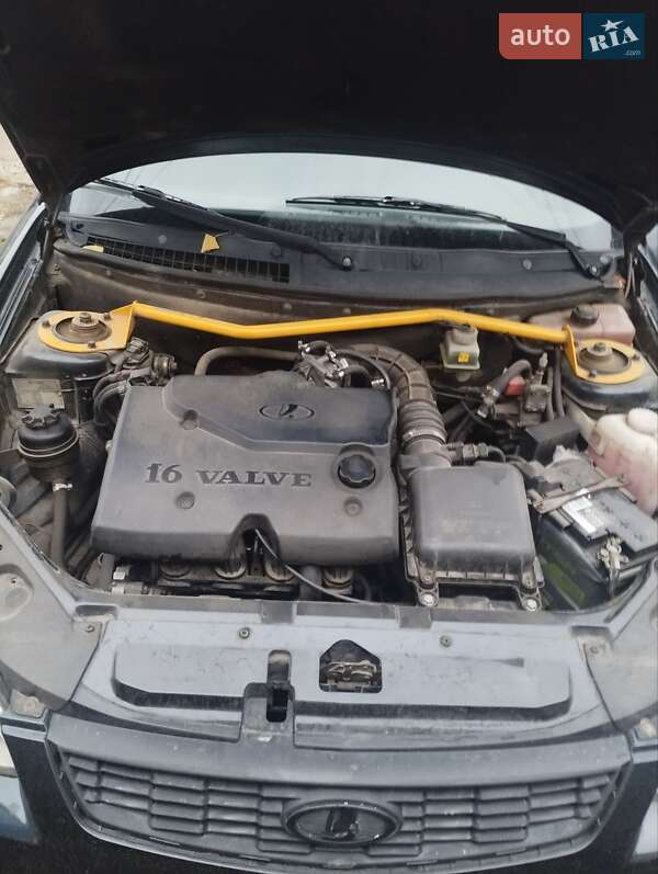 Хетчбек ВАЗ / Lada 2172 Priora 2008 в Харкові