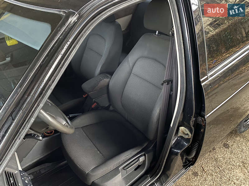 Хетчбек ВАЗ / Lada 2172 Priora 2008 в Мукачевому фото 17 Хетчбек ВАЗ / Lada 2172 Priora 2008 в Мукачевому