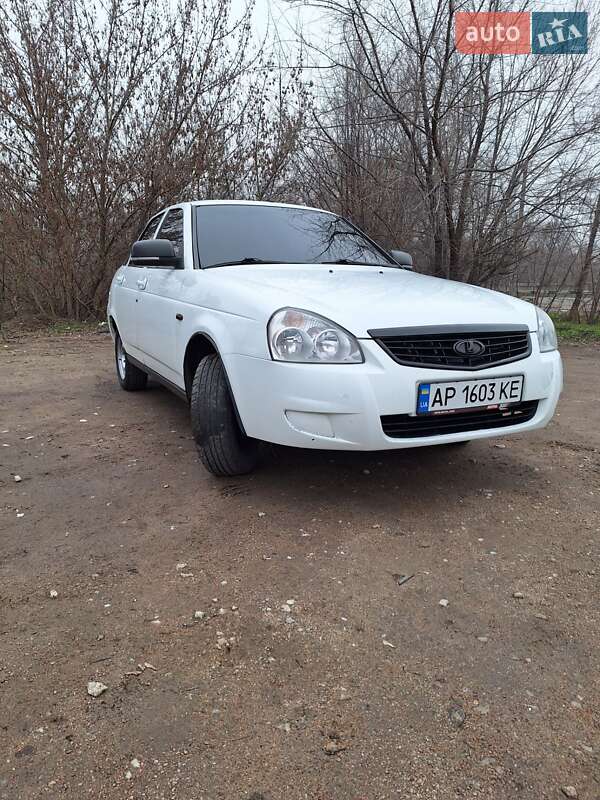 Хетчбек ВАЗ / Lada 2172 Priora 2013 в Запоріжжі