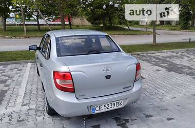 Седан ВАЗ / Lada 2190 Granta 2012 в Черновцах