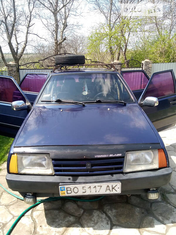 Хэтчбек ВАЗ / Lada 2190 Granta 1997 в Черновцах
