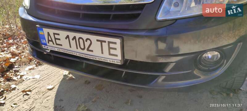 Седан ВАЗ / Lada 2190 Granta 2013 в Днепре