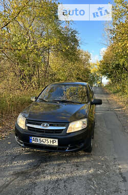 Седан ВАЗ / Lada 2190 Granta 2012 в Козятині