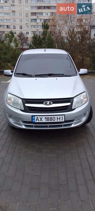Седан ВАЗ / Lada 2190 Granta 2013 в Харькове фото 39 Седан ВАЗ / Lada 2190 Granta 2013 в Харькове