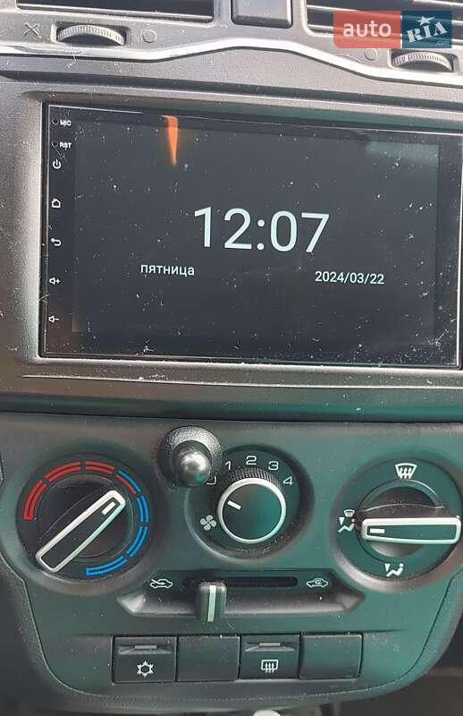 Седан ВАЗ / Lada 2190 Granta 2019 в Одесі