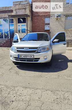 Седан ВАЗ / Lada 2190 Granta 2012 в Славянске