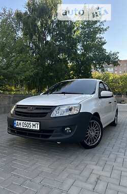 Седан ВАЗ / Lada 2190 Granta 2015 в Краматорске