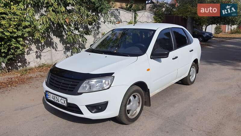 ВАЗ / Lada 2190 Granta 2016