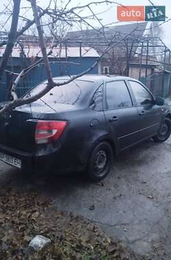 Седан ВАЗ / Lada 2190 Granta 2012 в Запорожье