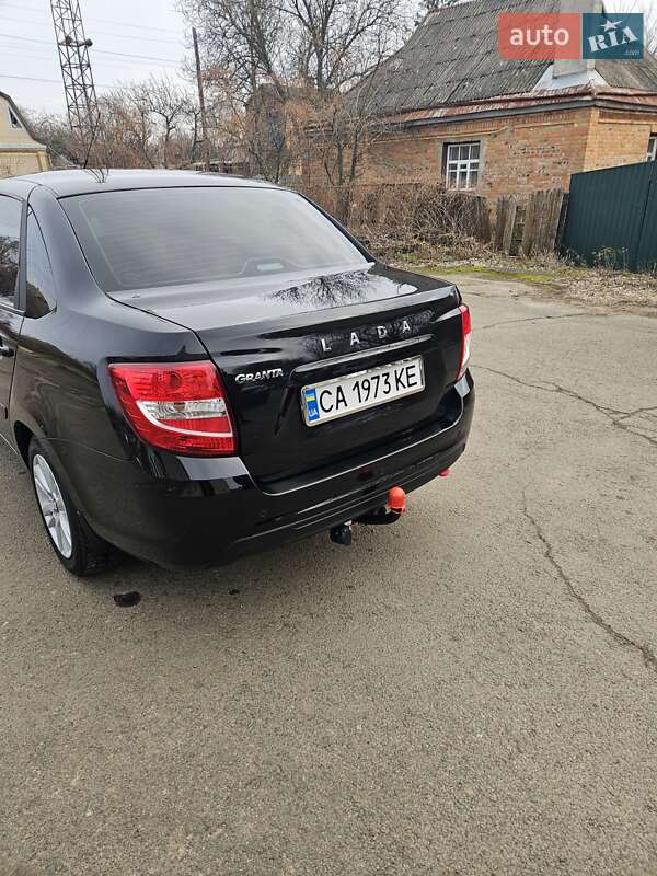 Седан ВАЗ / Lada 2190 Granta 2021 в Городище