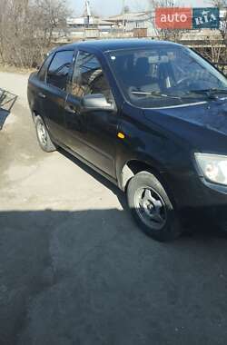 Седан ВАЗ / Lada 2190 Granta 2012 в Запорожье