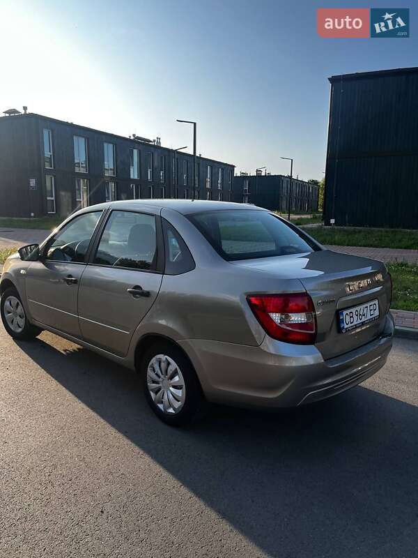 Седан ВАЗ / Lada 2190 Granta 2020 в Чернигове
