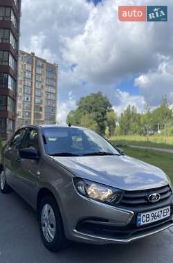 Седан ВАЗ 2190 Granta 2020 в 