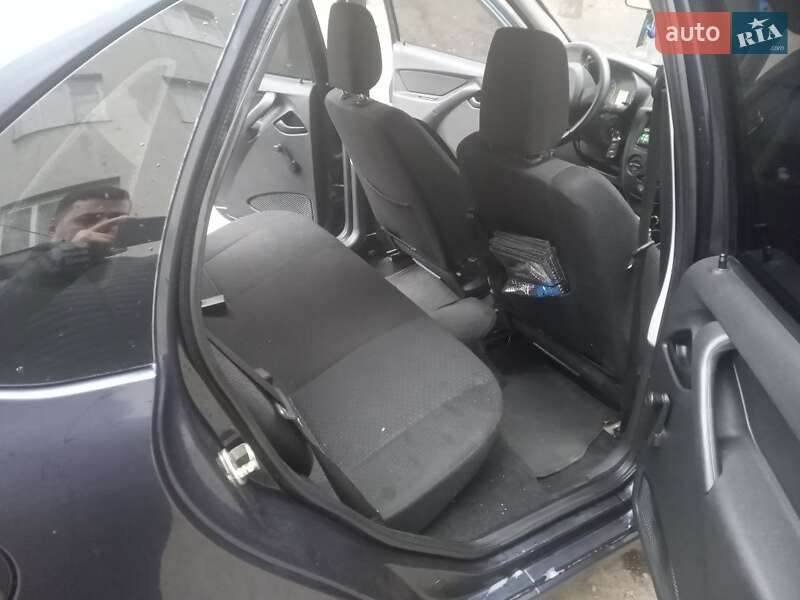 Седан ВАЗ / Lada 2190 Granta 2012 в Одесі