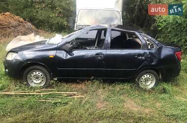 Седан ВАЗ 2190 Granta 2012 в 