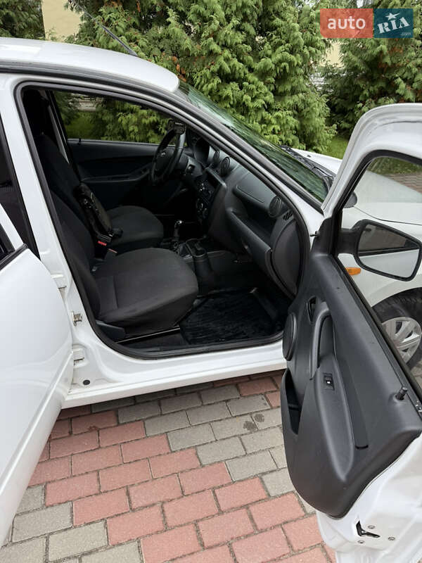 Седан ВАЗ / Lada 2190 Granta 2013 в Сумах фото 23 Седан ВАЗ / Lada 2190 Granta 2013 в Сумах