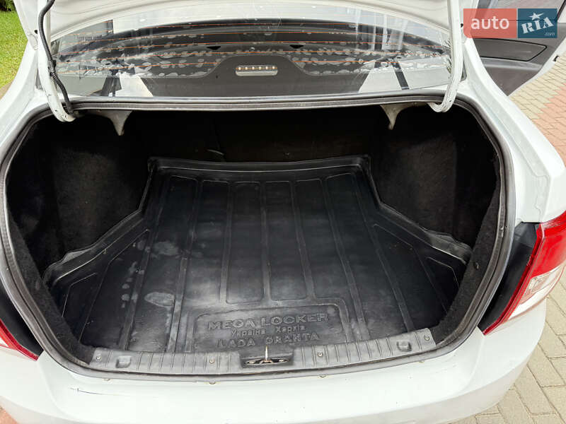 Седан ВАЗ / Lada 2190 Granta 2013 в Сумах фото 28 Седан ВАЗ / Lada 2190 Granta 2013 в Сумах