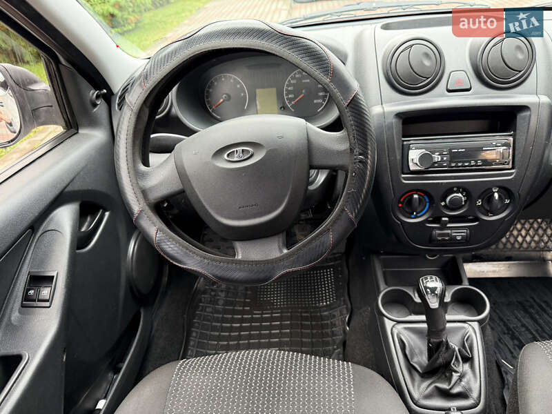 Седан ВАЗ / Lada 2190 Granta 2013 в Сумах фото 31 Седан ВАЗ / Lada 2190 Granta 2013 в Сумах