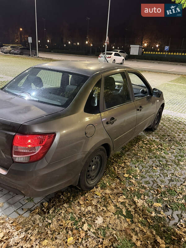 Седан ВАЗ / Lada 2190 Granta 2019 в Тернівці