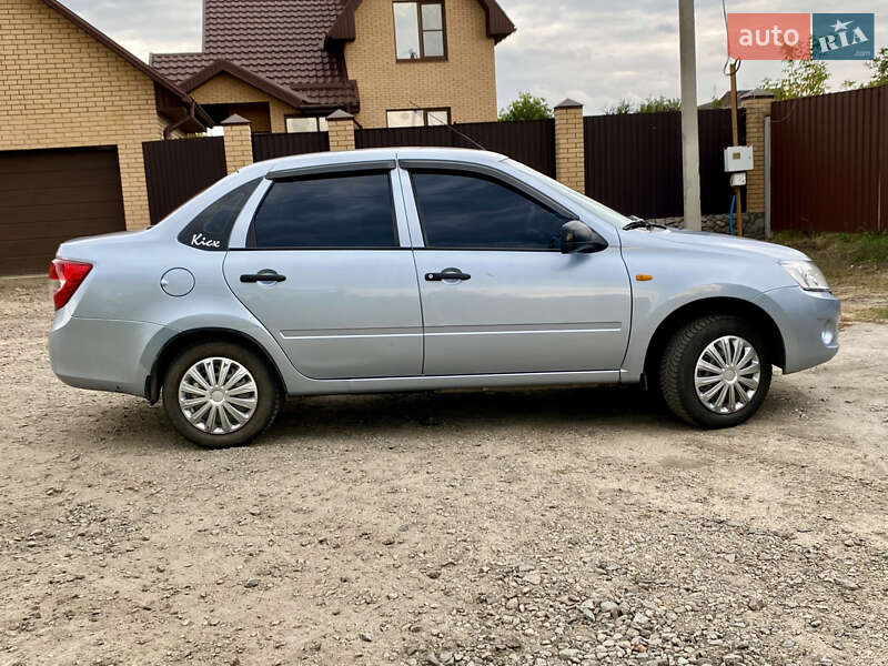 Седан ВАЗ / Lada 2190 Granta 2014 в Ахтырке фото 8 Седан ВАЗ / Lada 2190 Granta 2014 в Ахтырке