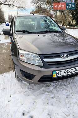 Седан ВАЗ 2190 Granta 2014 в Одессе