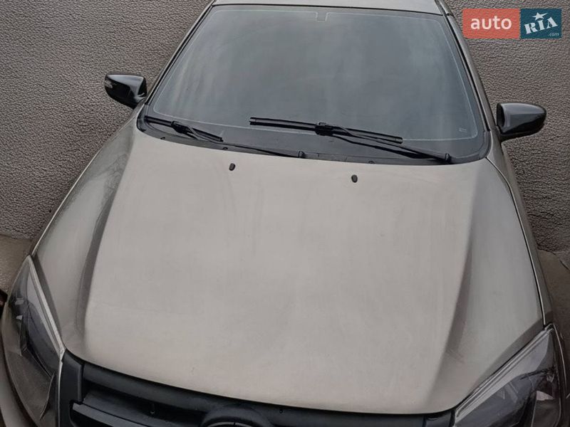 ВАЗ / Lada 2190 Granta 2014