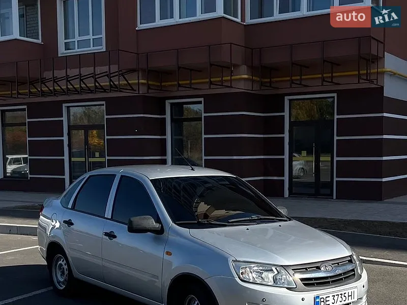 ВАЗ / Lada 2190 Granta
