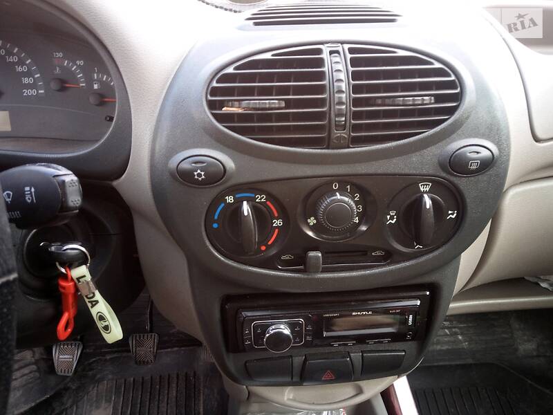 Седан ВАЗ / Lada 2194 Kalina 2008 в Бродах