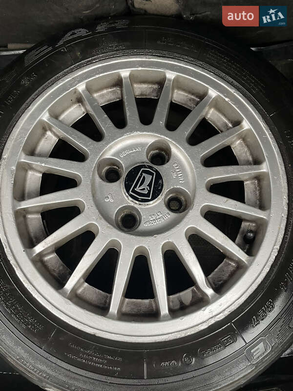 Хэтчбек ВАЗ / Lada 2194 Kalina 2008 в Тячеве