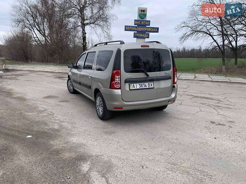 ВАЗ / Lada Largus 2015