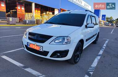 Универсал ВАЗ Largus 2015 в 