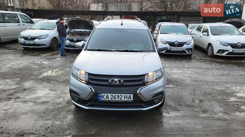 ВАЗ / Lada Largus 2021