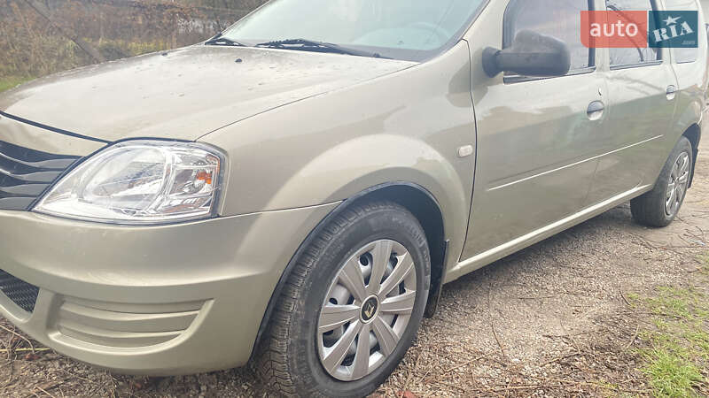 Универсал ВАЗ / Lada Largus 2013 в Переяславе фото 8 Универсал ВАЗ / Lada Largus 2013 в Переяславе