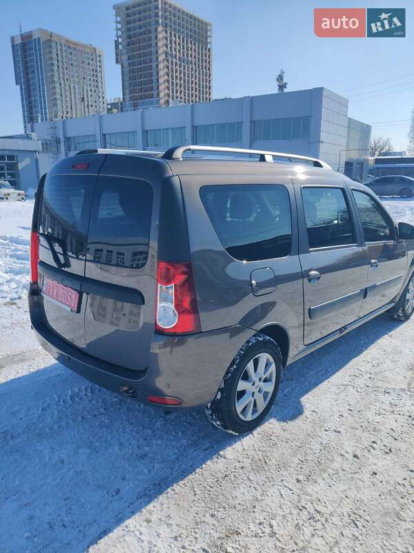 Универсал ВАЗ / Lada Largus 2021 в Киеве